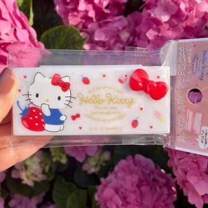 Sanrio Hello Kitty White Accessory Case